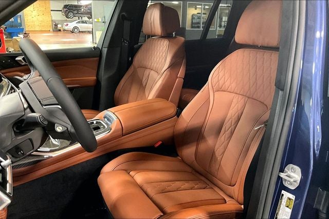2026 BMW X7 ALPINA XB7