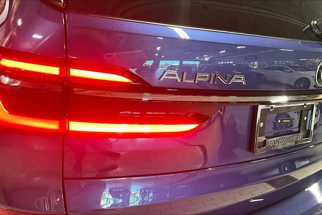 2026 BMW X7 ALPINA XB7