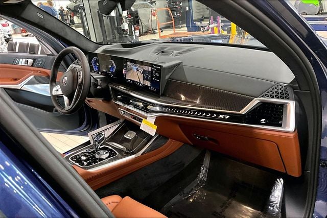 2026 BMW X7 ALPINA XB7
