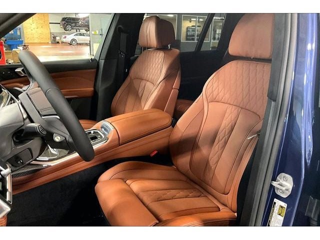 2026 BMW X7 ALPINA XB7