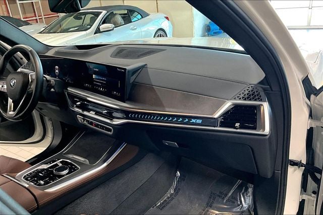 2025 BMW X5 xDrive50e