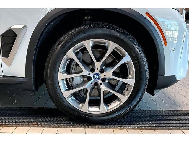 2025 BMW X5 xDrive50e