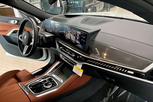 2027 BMW X6 M60i