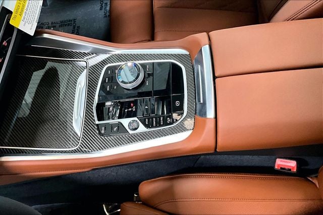 2027 BMW X6 M60i