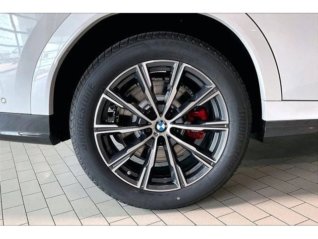 2027 BMW X6 M60i