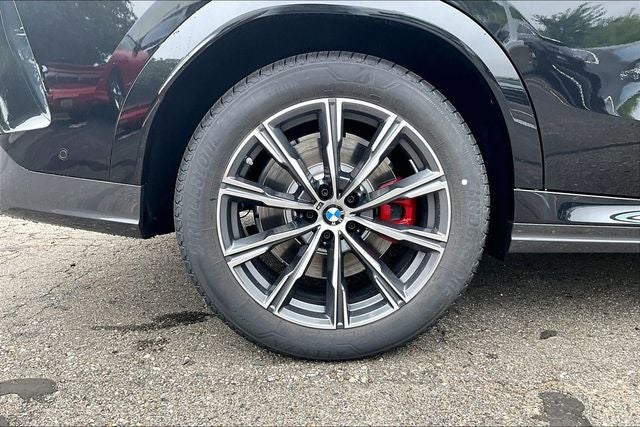 2027 BMW X6 M60i