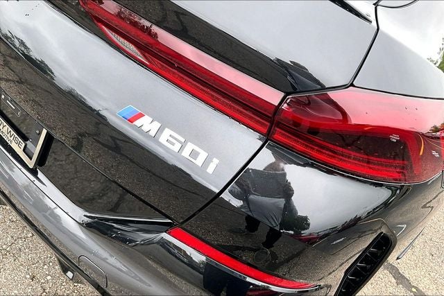 2027 BMW X6 M60i