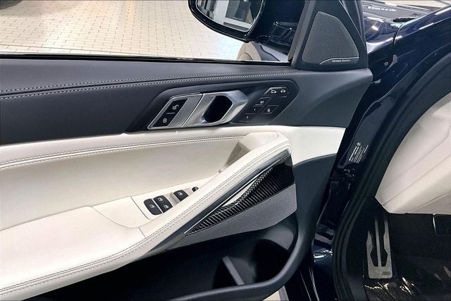 2027 BMW X6 M60i