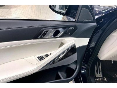 2027 BMW X6 M60i
