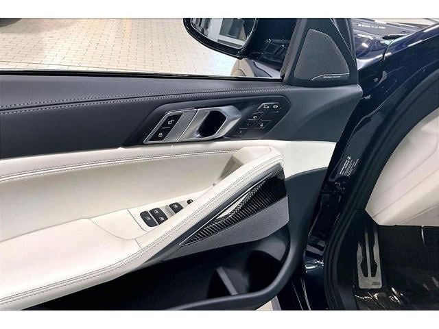 2027 BMW X6 M60i