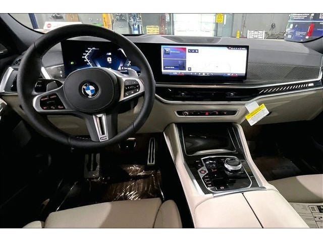 2027 BMW X6 M60i