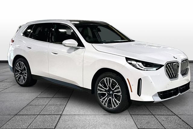 2026 BMW X3 30 XDRIVE's photo