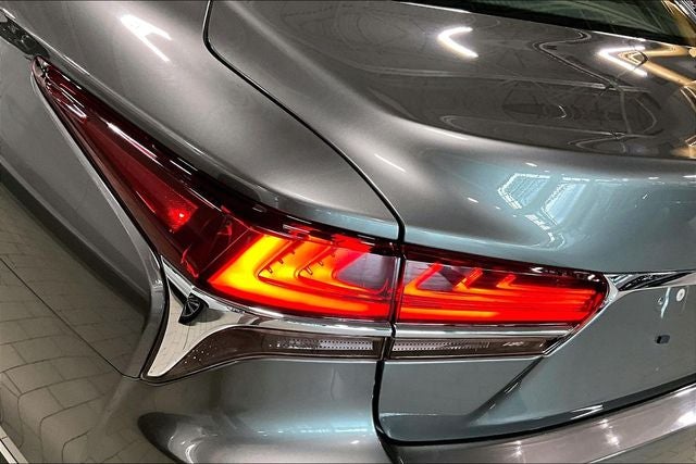 2019 Lexus LS 500 Base