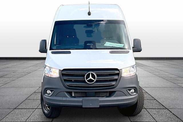 2025 Mercedes-Benz Sprinter 2500 Cargo 144 WB