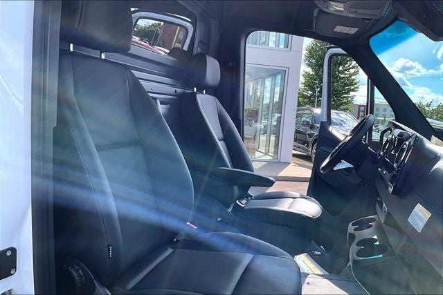 2025 Mercedes-Benz Sprinter 2500 Cargo 144 WB