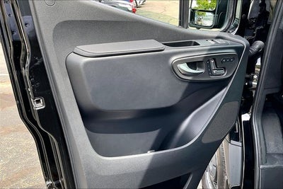 2025 Mercedes-Benz Sprinter 2500 Passenger 170 WB High Roof