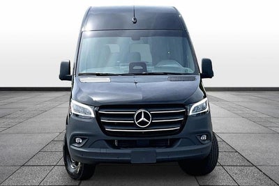 2025 Mercedes-Benz Sprinter 2500 Passenger 170 WB High Roof