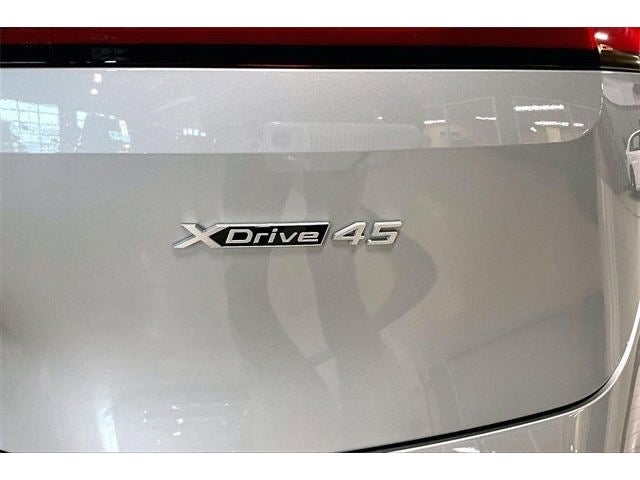 2026 BMW iX xDrive45