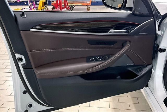 2023 BMW 5 Series 530i xDrive
