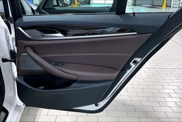 2023 BMW 5 Series 530i xDrive