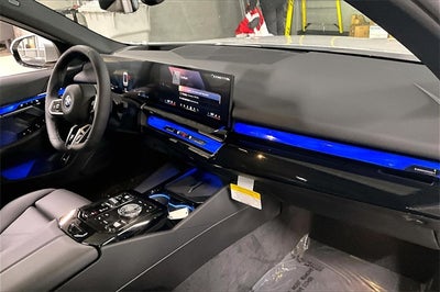 2026 BMW 5 Series 550e xDrive