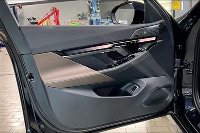 2027 BMW 5 Series 550e xDrive