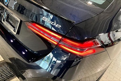 2027 BMW 5 Series 550e xDrive