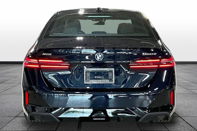2027 BMW 5 Series 550e xDrive