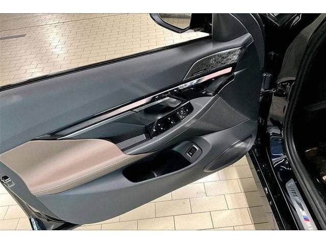 2027 BMW 5 Series 550e xDrive