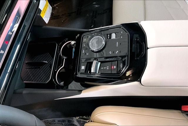 2027 BMW 5 Series 550e xDrive