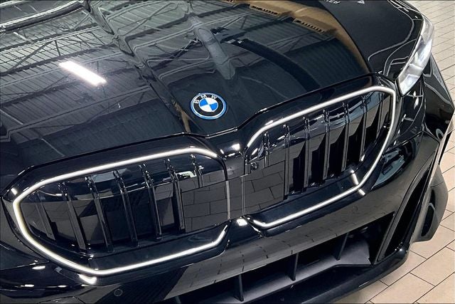 2027 BMW 5 Series 550e xDrive