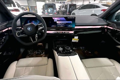 2027 BMW 5 Series 550e xDrive