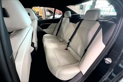 2027 BMW 5 Series 550e xDrive
