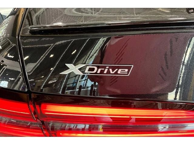 2027 BMW 5 Series 550e xDrive