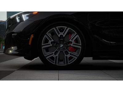 2026 BMW 5 Series 550e xDrive