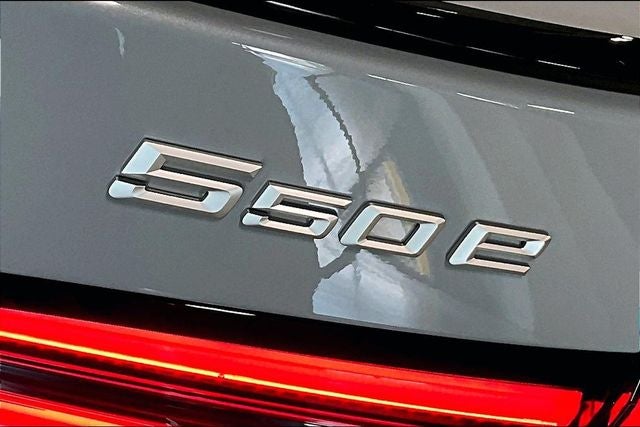 2027 BMW 5 Series 550e xDrive