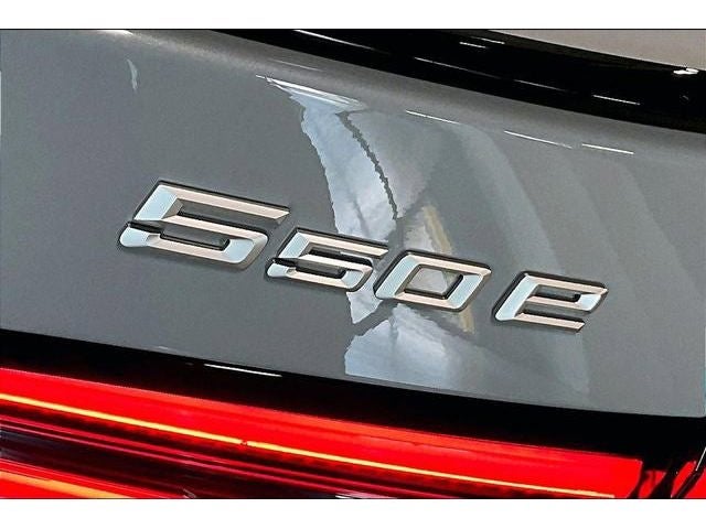2027 BMW 5 Series 550e xDrive