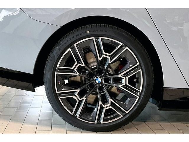 2027 BMW 5 Series 550e xDrive