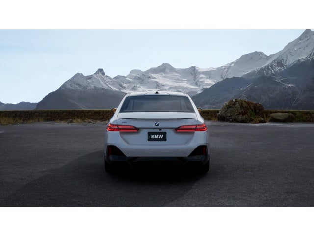 2027 BMW 5 Series 550e xDrive