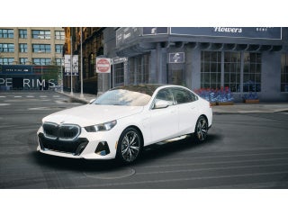 2026 BMW 5 Series 550e xDrive