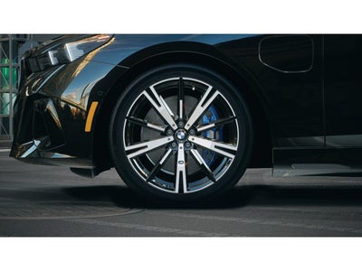 2026 BMW 5 Series 550e xDrive