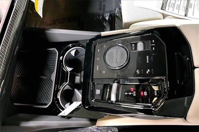 2026 BMW 5 Series 550e xDrive