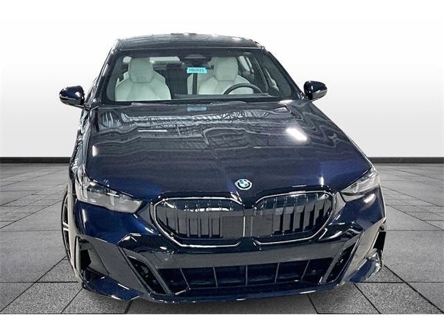 2026 BMW 5 Series 550e xDrive