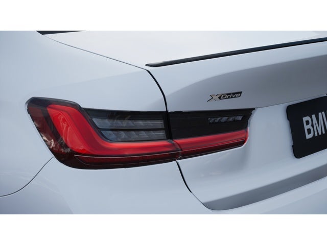 2026 BMW 3 Series 330i xDrive