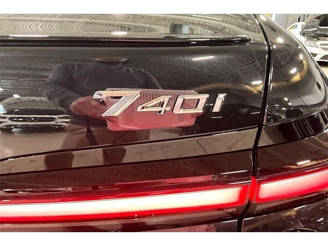 2026 BMW 7 Series 740i xDrive