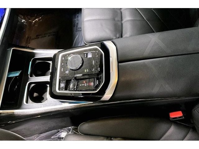 2026 BMW 7 Series 740i xDrive