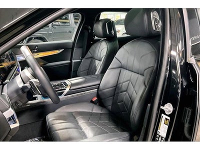 2026 BMW 7 Series 740i xDrive