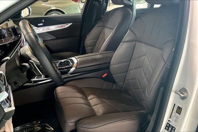 2026 BMW 7 Series 740i xDrive