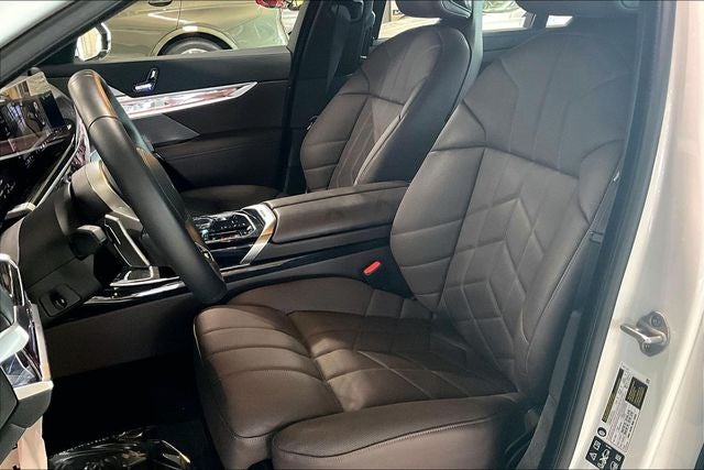 2026 BMW 7 Series 740i xDrive