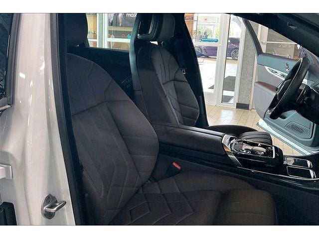 2026 BMW 7 Series 740i xDrive